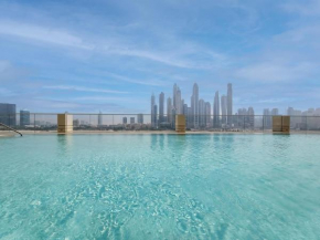 Marvelous Sea View Apartment with Beach Access